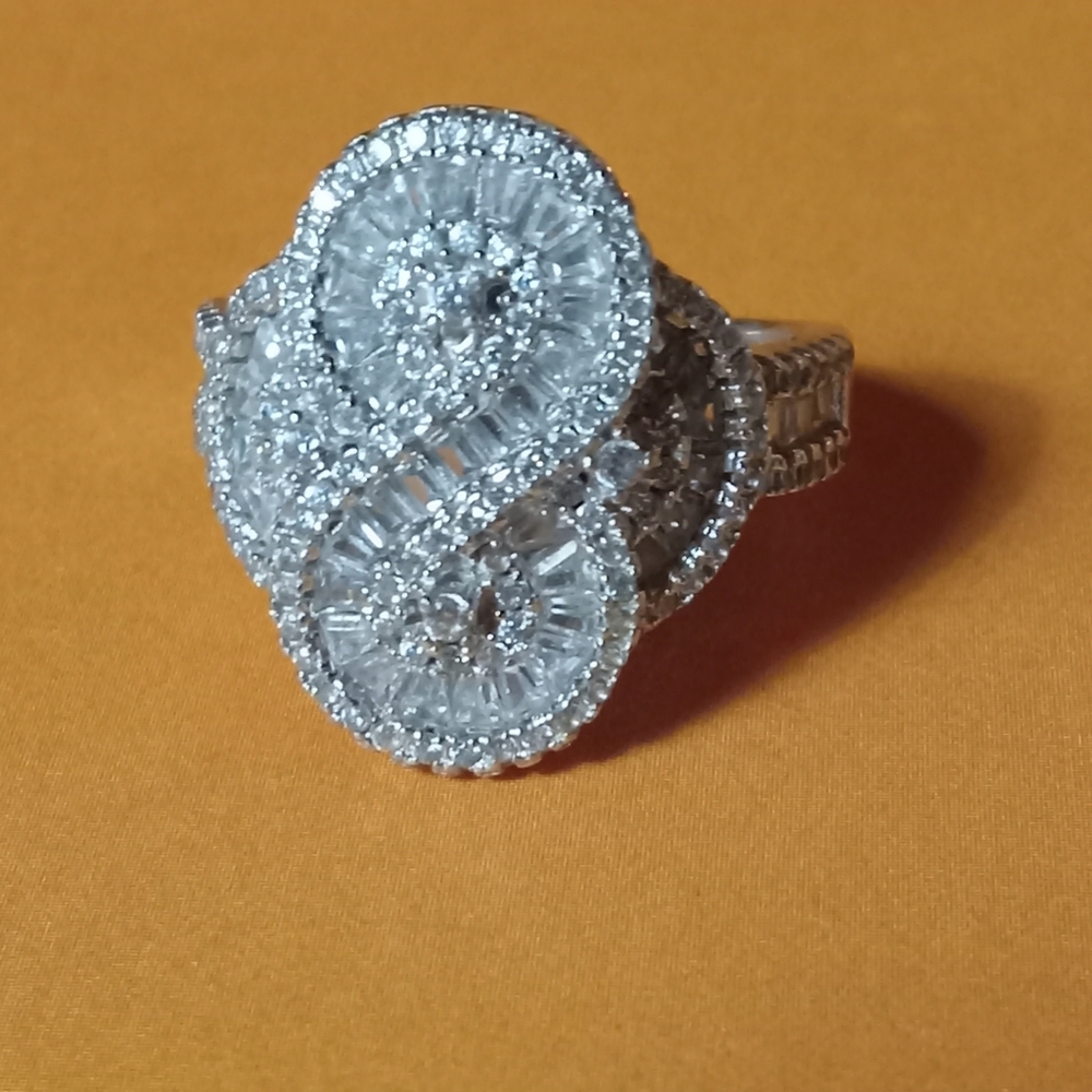 2.50 CTW BELLA LUCE STERLING SILVER  RING Engagement,Gift Sz.9